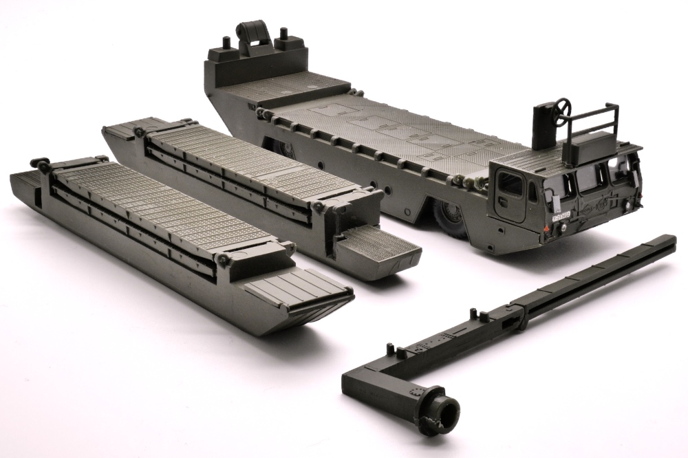 Der �berarbeitete und lackierte Bausatz