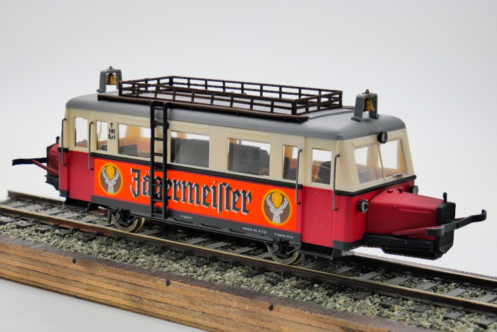 Das fertige Modell des T 121 der LSE